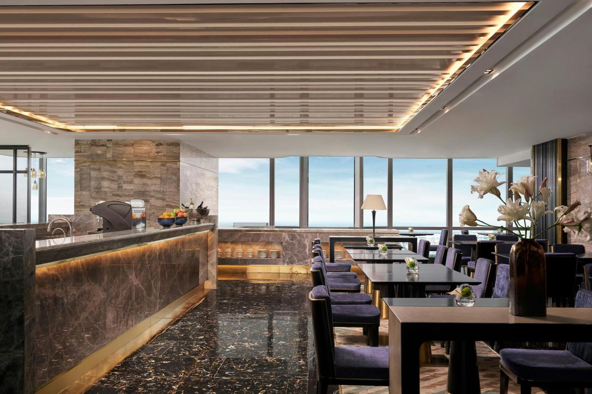 Suite Presidential - Quyền Sử Dụng Club Lounge